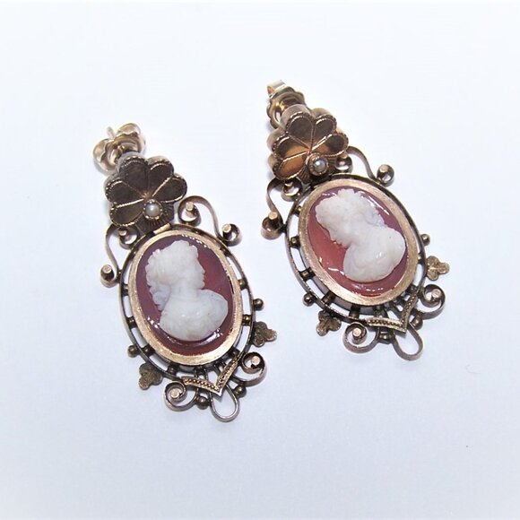 Antique Victorian 14K Gold Sardonyx Cameo - Hard Stone Cameo Pierced Earrings - Picture 5 of 6